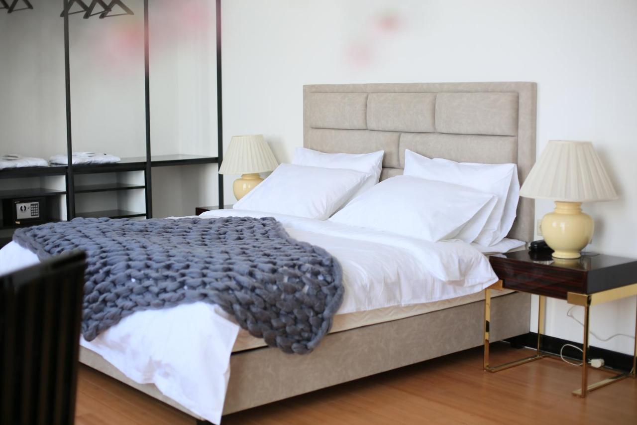 Otakhebi Hotell Sarpi Eksteriør bilde